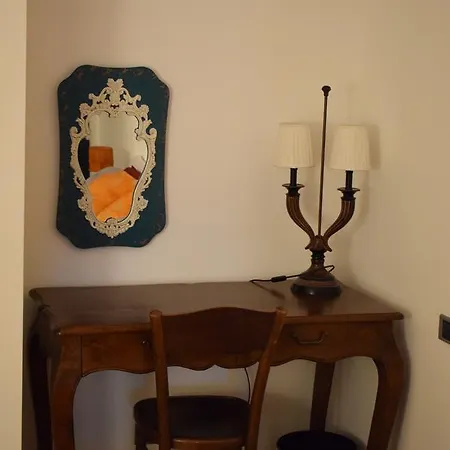 La Corte *