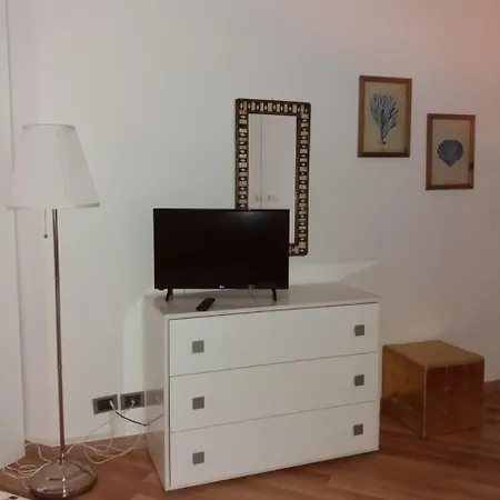 La Corte * Genoa